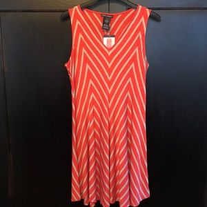 Chelsea & Theodore sleeveless dress Size M